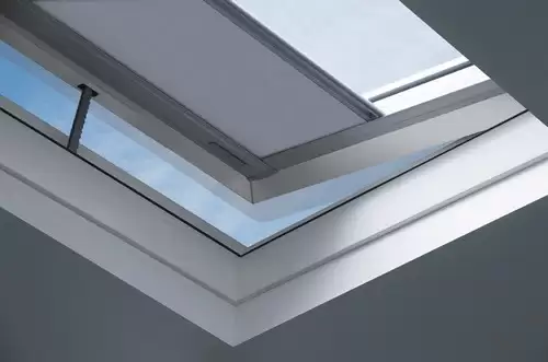 Rulouri opace FAKRO ARF/D Z-Wave pentru ferestre pentru acoperis terasa